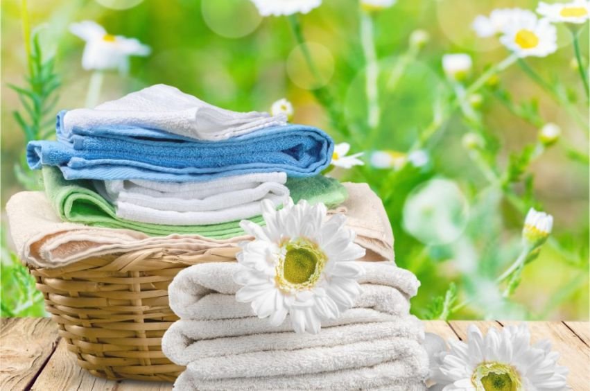 Eco Laundry Detergent Sheets - clean folded laundry